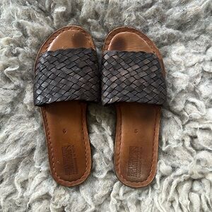 Mohinders Woven Sandal